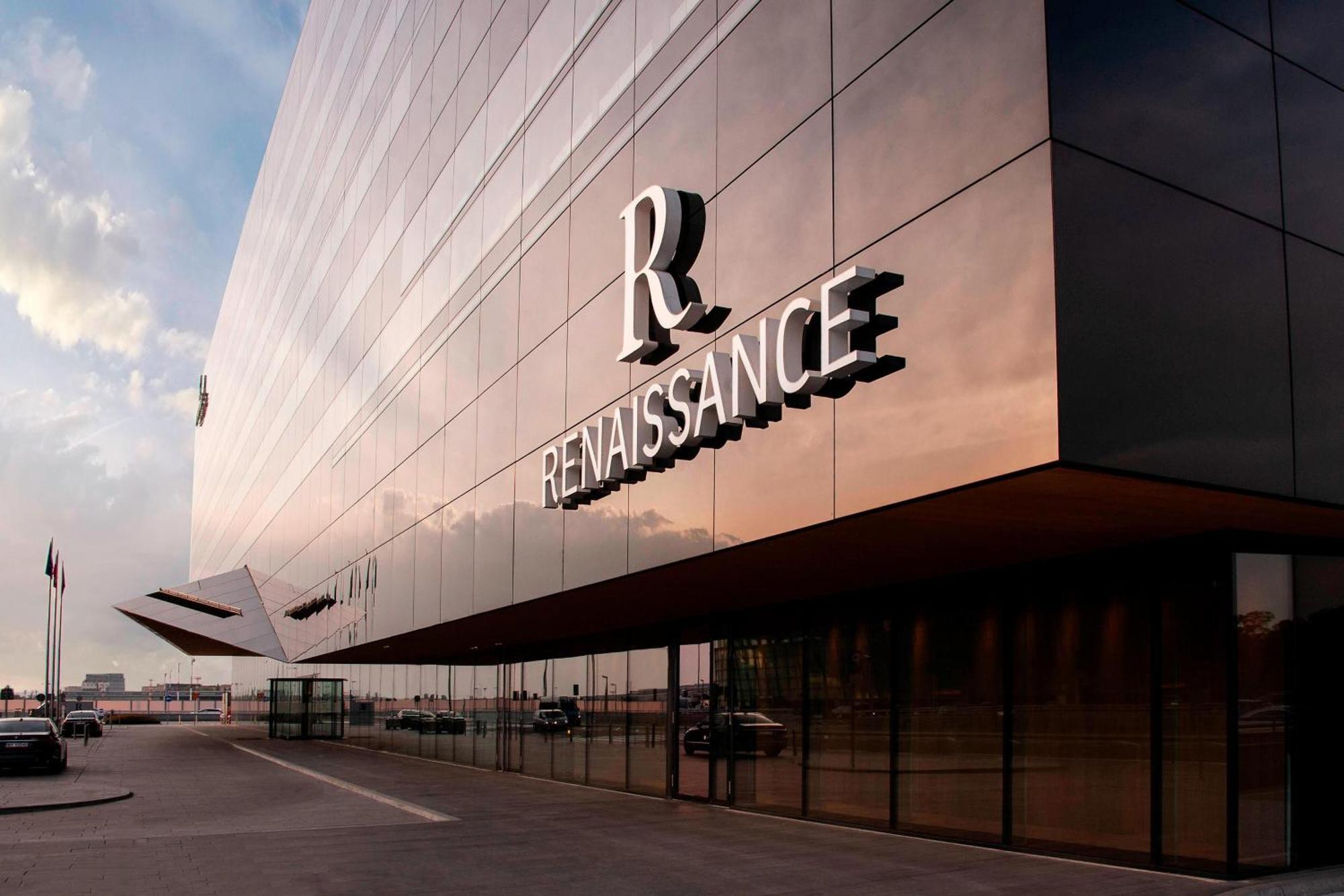 Hotell Renaissance Airport 5*